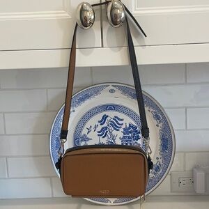 REED Tan/Camel & Brown/Black? Sachel Bag—Beautiful!  Small & Compact—NWOT